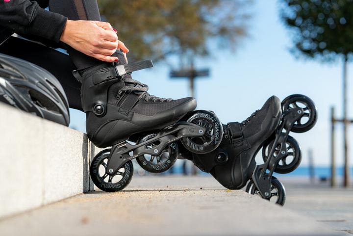 Immagine prodotto Powerslide PATTINI PERFORMANCE SWELL Triple Black 110 43 (43)