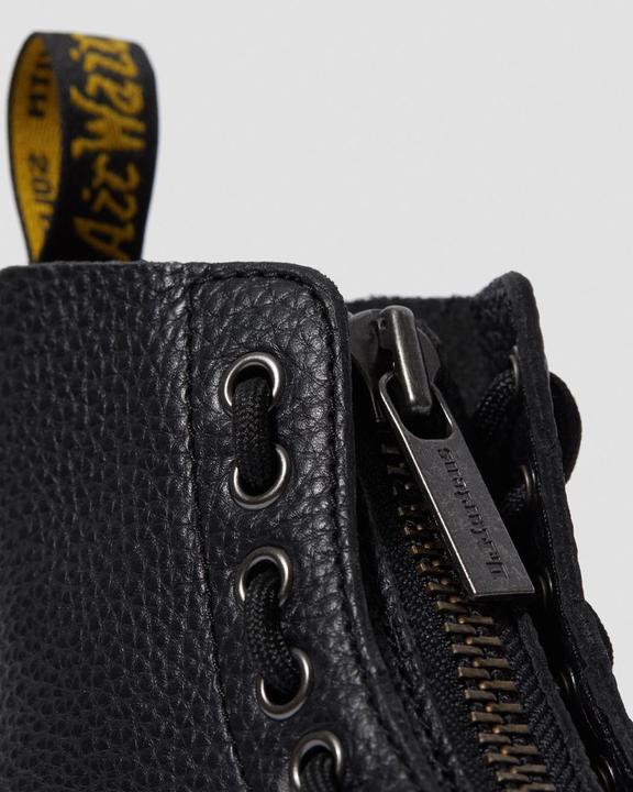 Actual product image Dr. Martens Sinclair (37)