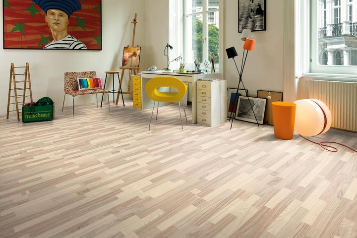 Produktbild Megafloor Esche weiss (Laminat, 2.48 m²)