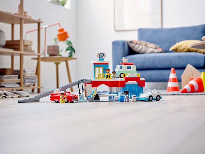 Image du produit LEGO Le garage et la station de lavage (10948)