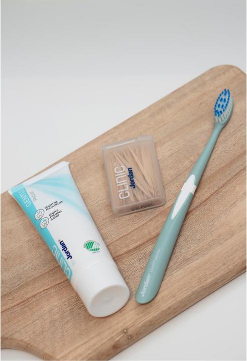 Produktbild Jordan* Clinic Gum Pector Zahnbürste Soft (Weich, 1 x)