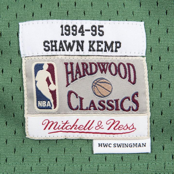 Produktbild Mitchell & Ness Swingman Jersey Seattle Supersonics 199495 Shawn Kemp (M)
