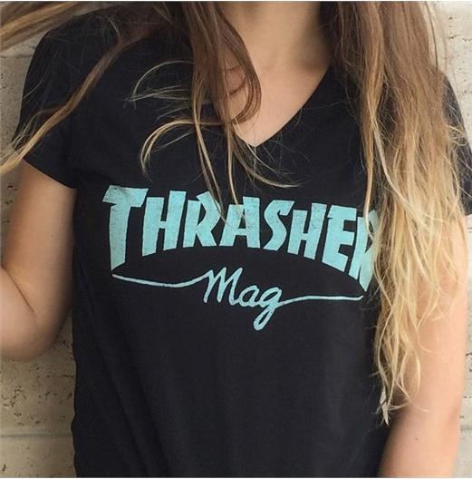 Produktbild Thrasher Girl Mag Logo V-Neck T-Shirt (L)