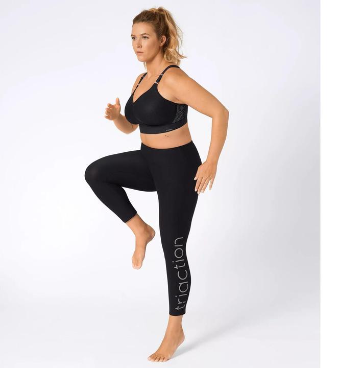 Actual product image Triumph Sports bra "Triaction Hybrid (85 B)