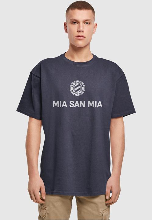 Produktbild FC Bayern München Mia San Mia Logo Heavy Oversized Tee - 115331 (XS)