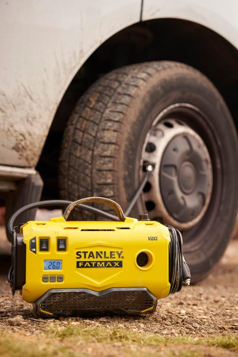 Produktbild Stanley SFMCE520B-QW (11 Bar, 1 l)