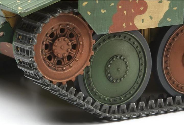 Actual product image Tamiya Dt. 38t Jagdpanzer Hetzer