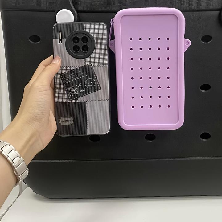 Image du produit Only-Bags.Store Chic silicone en forme de biscuit crossbody étui pour téléphone portable avec sangle amovible -