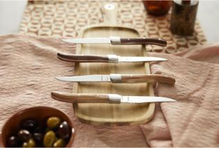 Actual product image Amefa Royal Steak 2520 - 4-pcs Steak knife set naturel in wooden box (4 Piece, Knife)