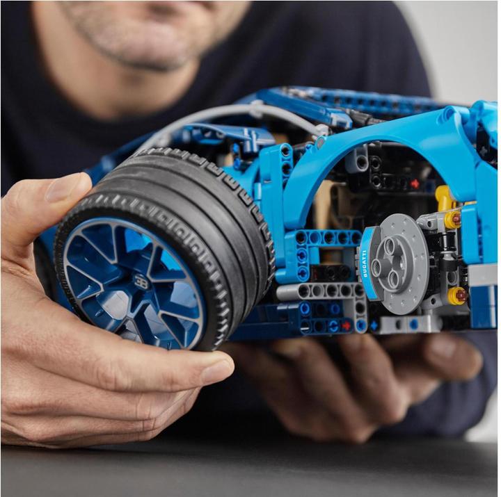 Produktbild LEGO Bugatti Chiron (42083, LEGO Technic, LEGO Seltene Sets)