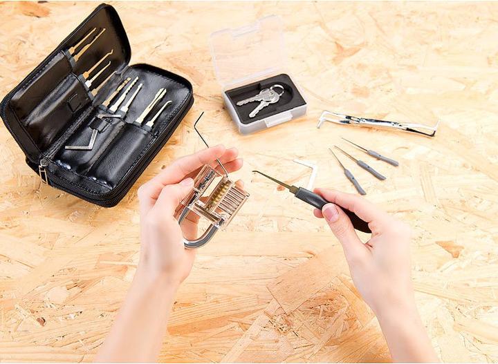 Actual product image AGT Lockpicking Set