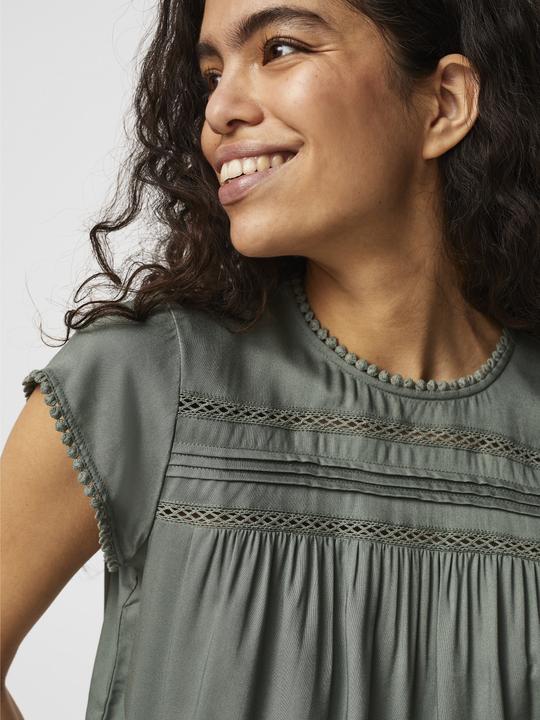 Produktbild Vero Moda Spitze Oberteil mit kurzen Ärmeln (L)