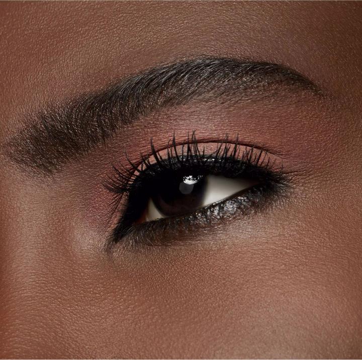 Immagine prodotto MAC Cosmetics Ombretto opaco morbido Powder Kiss (Sciopero A Pose)