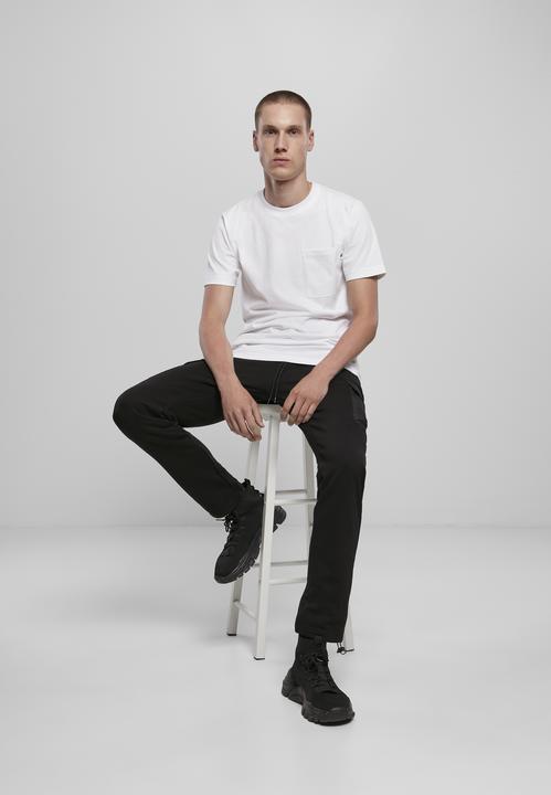 Actual product image Urban Classics Organic Cotton Basic Pocket Tee (4XL)