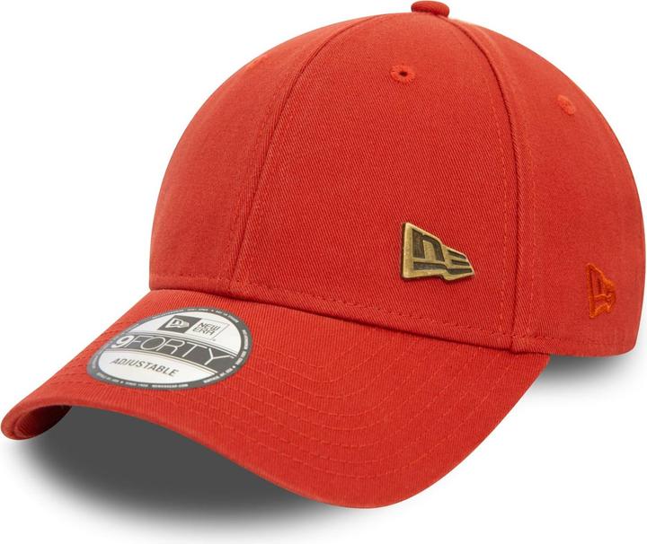 New Era 9Forty Strapback Cap - METAL PIN BADGE rusty red
