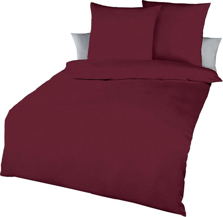 Bordeaux red