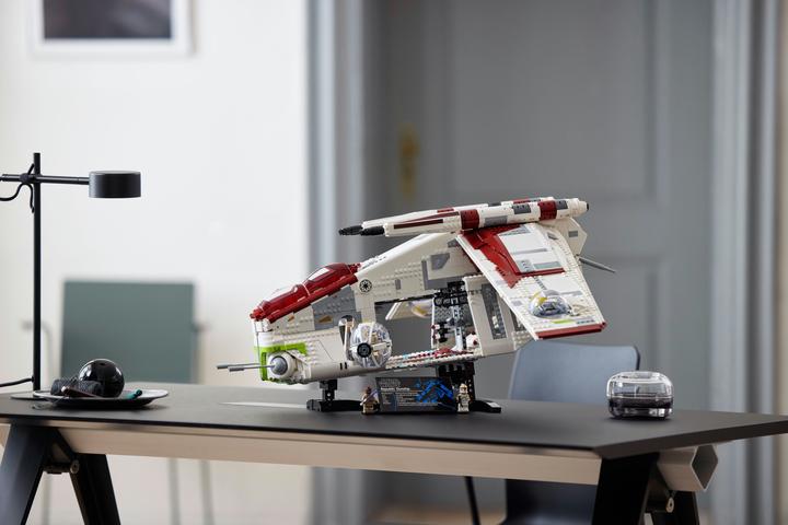 Produktbild LEGO UCS Republic Gunship (75309, LEGO Star Wars, LEGO Seltene Sets)