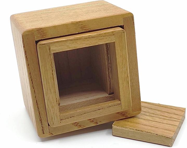 Actual product image Karakuri Creation Himitsu Bako - Small Box 4 - Japanese trick box