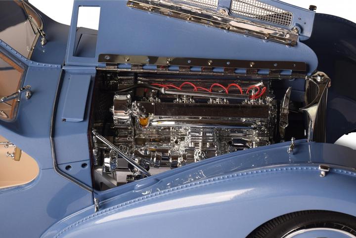 Immagine prodotto 1:8 IXO Bugatti 57 SC