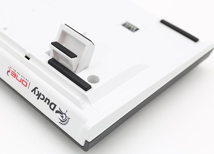 Actual product image Ducky One 2 Backlit PBT (DE, Cable)