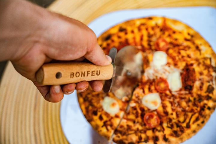 Produktbild Bonfeu Pizzaschneider - Pizzaroller - Edelstahl