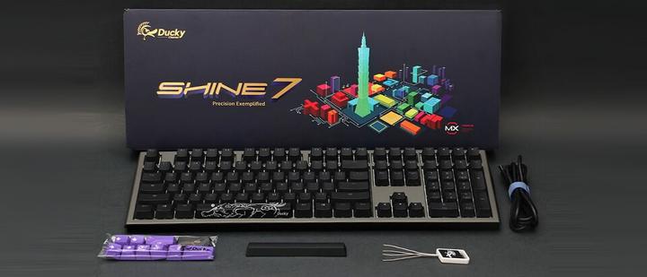 Image du produit Ducky Shine 7 (DE, Filaire)
