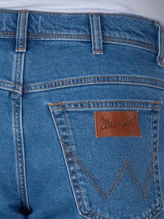 Actual product image Wrangler 10022032 (W32/L36)
