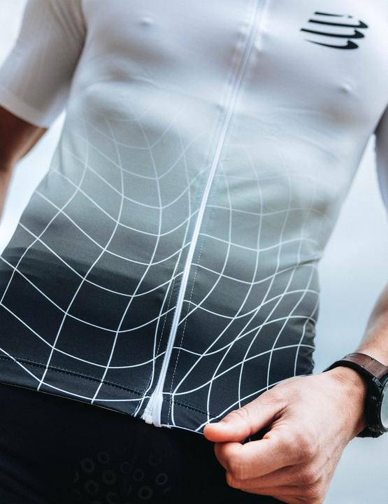 Image du produit Compressport Tri Postural Aero SS Top M (L)