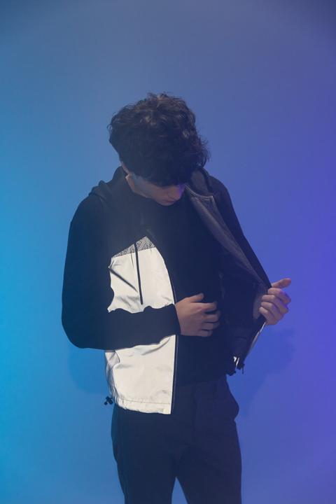 Actual product image Wowow Cross Hill reflective waistcoat (L)
