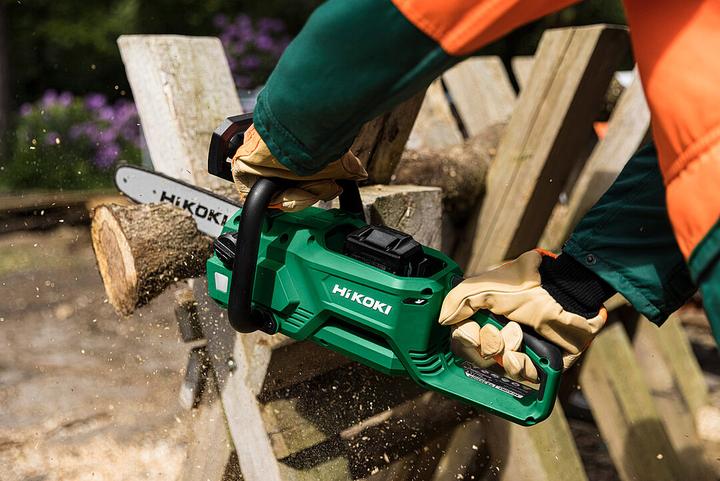 Actual product image Hikoki CS3630DB Basic rechargeable chainsaw 36V Li-ion (Battery chain saw)