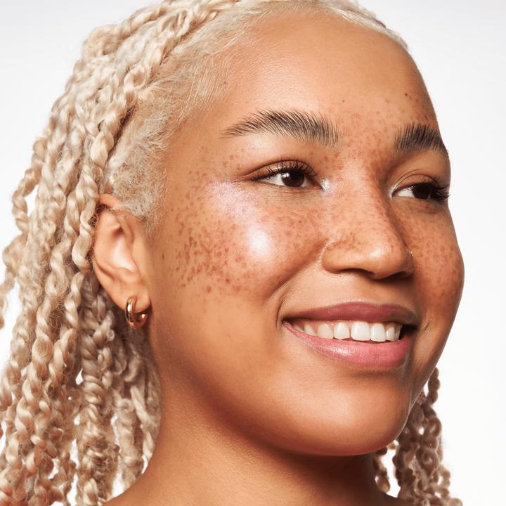 Actual product image essence I LOVE FLAWLESS SKIN foundation (Beige)