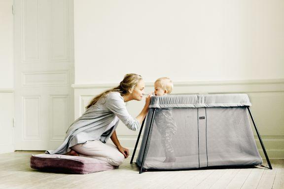 Produktbild BabyBjörn Travel Crib Light