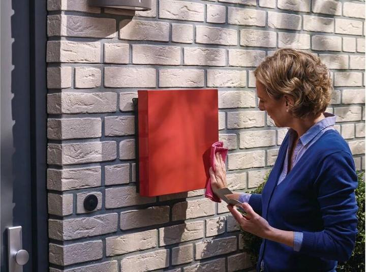 Actual product image tesa Powerbond double-sided mounting tape for brick & stone (19 mm)