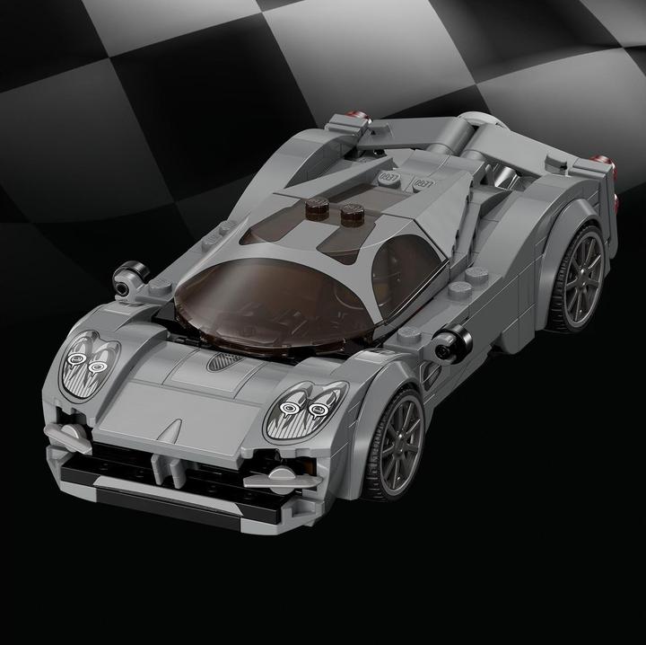 Actual product image LEGO Pagani Utopia (76915, LEGO Speed Champions)