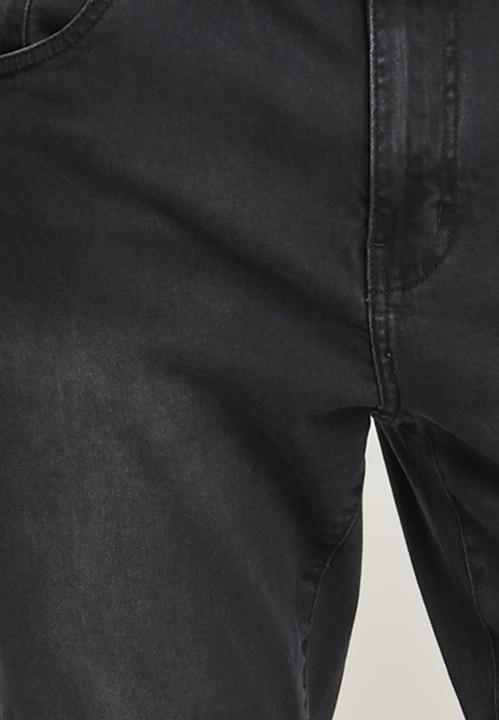 Actual product image Urban Classics Relaxed Fit Jeans Shorts (28)