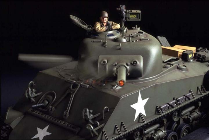 Immagine prodotto Tamiya M4 Sherman 105mm Come. (Kit)