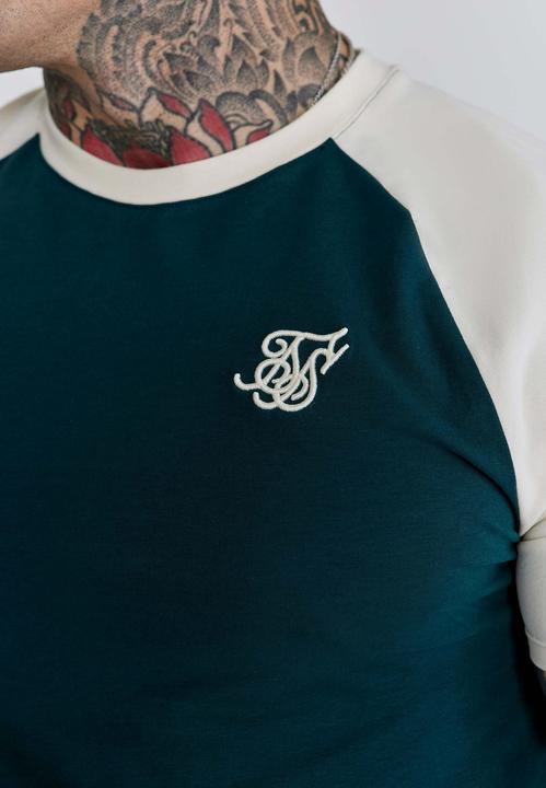 Actual product image Siksilk T-Shirt Raglan T-Shirt (M)