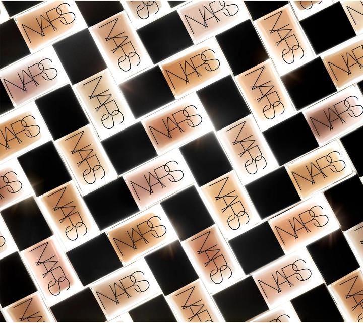 Actual product image NARS Cosmetics Light Reflecting Foundation (Salzburg)