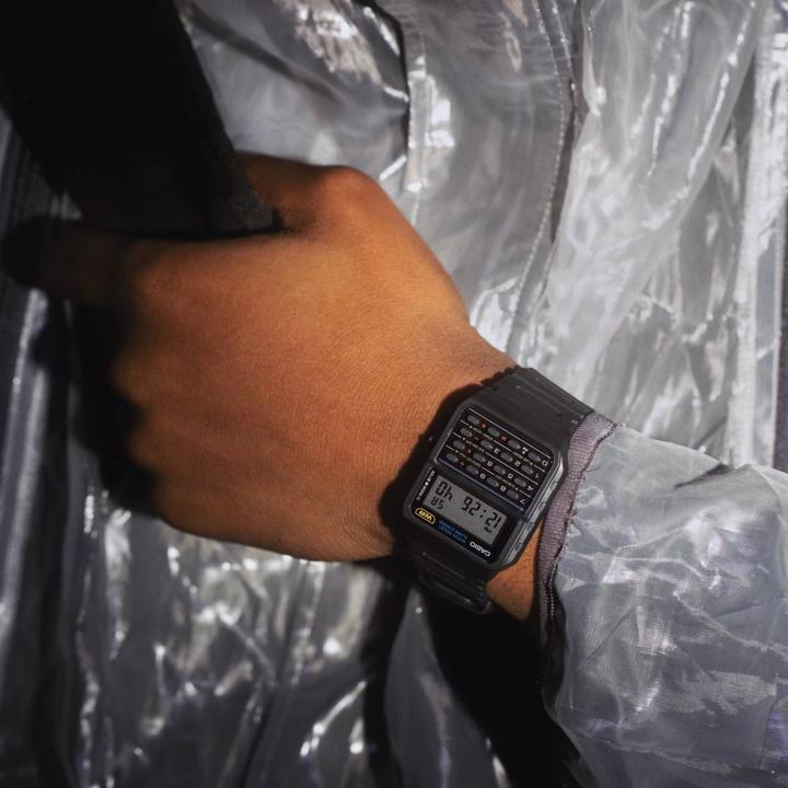 Image du produit Casio CA-53W-1ER (Montre numérique, 34.40 mm)