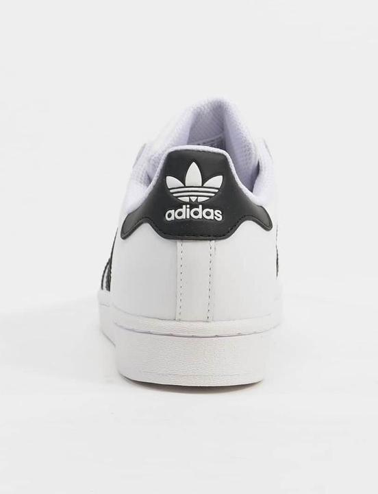 Actual product image adidas Superstar (43 1/3)