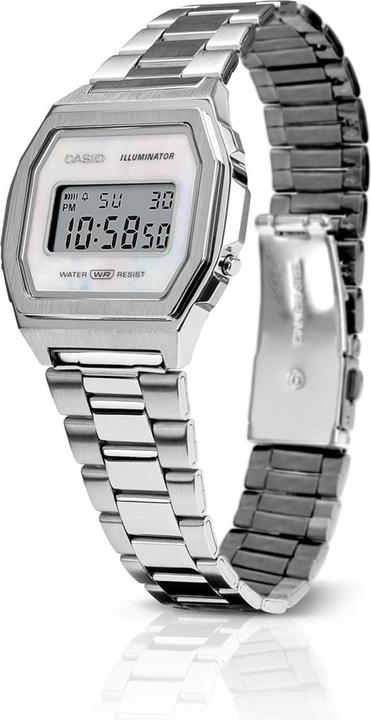 Actual product image Casio Vintage A1000d-7ef (Digital watch, 39.60 mm)