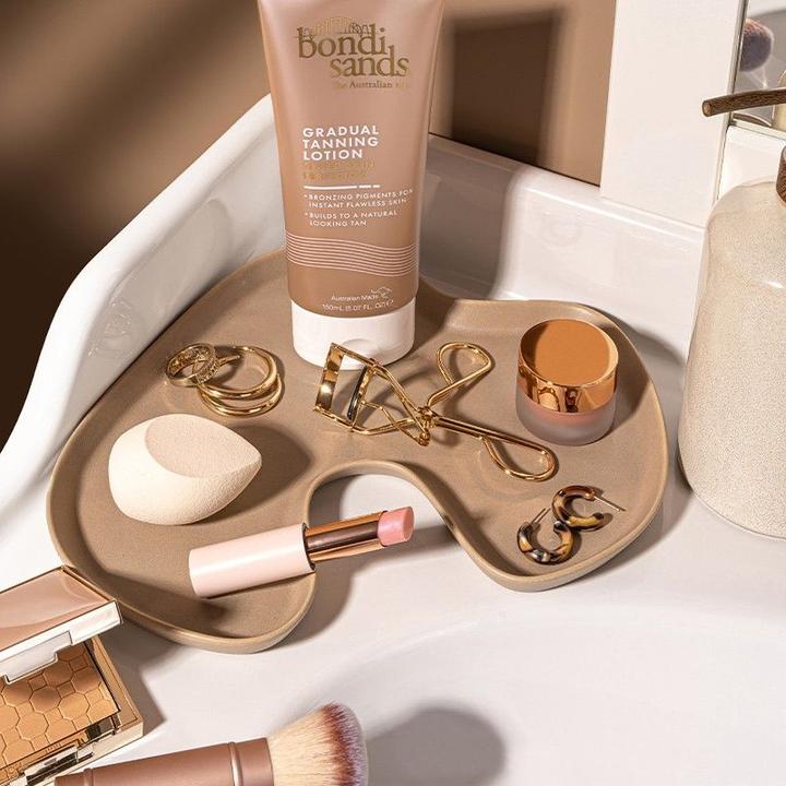 Actual product image Bondi Sands Skin Perfecting Gradual Lotion 200 ml (Self tanning foam, 150 ml)