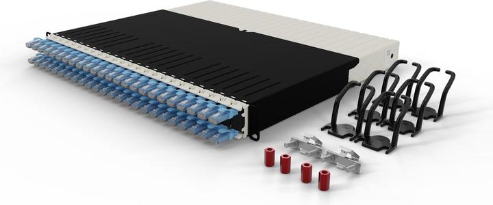 Productafbeelding PATCHBOX één / 8RU / Cat 6A, UTP, 0,8 m, blauw (U/UTP, CAT6a, 0.80 m)