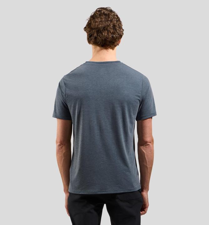 Actual product image Odlo Essentials (XL)