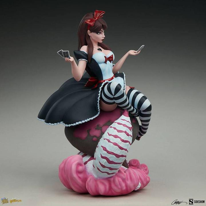 Produktbild Sideshow Fairytale Fantasies Collection “Alice in Wonderland” Game of Hearts Edition Statue