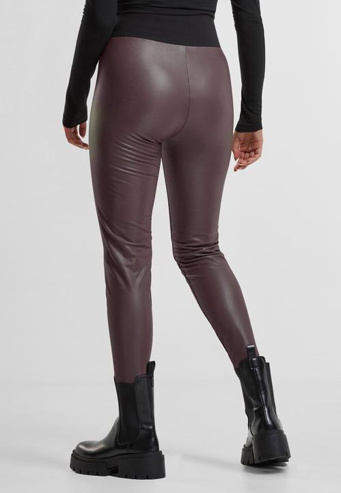 Actual product image Urban Classics Ladies Synthetic Leather High Waist Leggings (4XL)
