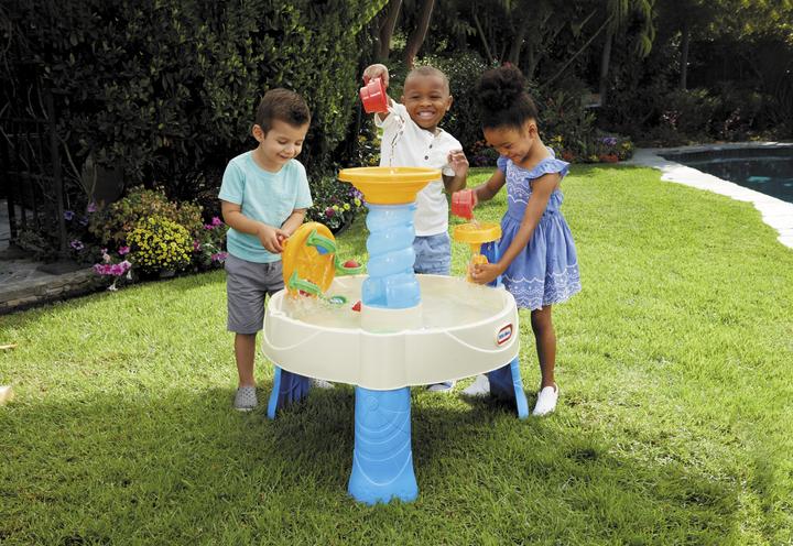 Actual product image Little Tikes Water play table