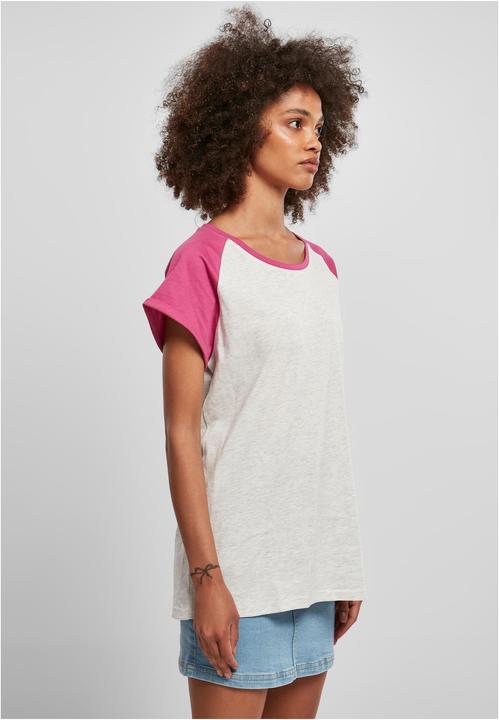Actual product image Urban Classics Ladies Contrast Raglan Tee - 2430 (3XL)