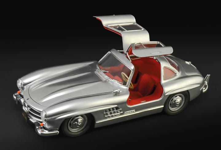 Produktbild 1:16 Mercedes-Benz 300 SL Gullwing