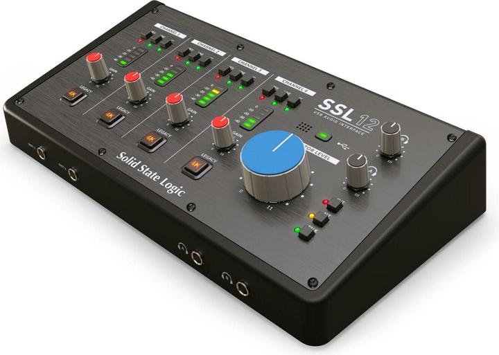 Produktbild Solid State Logic SSL 12 (USB)